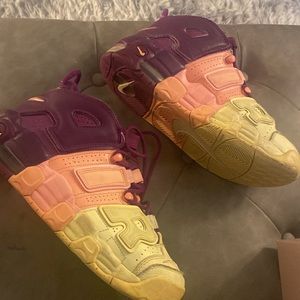 Nike Air uptempo shoes